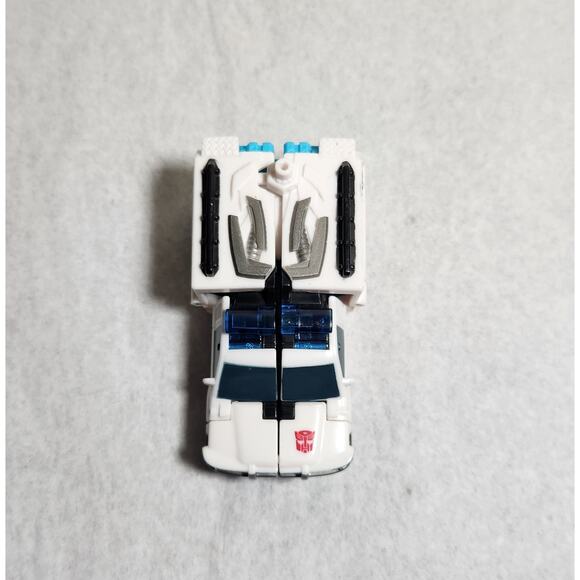 Transformers Ratchet Ambulance Car Rescue Bot Takara Hasbro Loose Pre-owned - Picture 6 of 8
